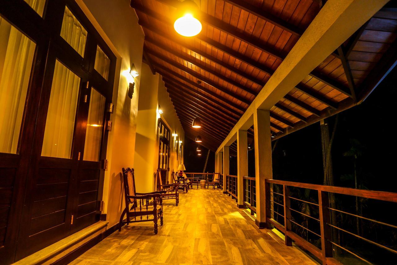 Huluganga Ridge, Kandy Karalliyadda Экстерьер фото